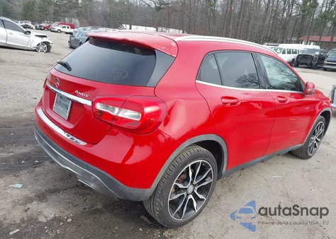 2015 Mercedes-Benz Gla 250 4Matic z USA, uszkodzony, nr VIN WDCTG4GB3FJ121223